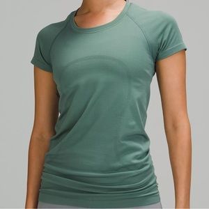 LULULEMON SWIFTLY TECH SHORT SLEEVE 2.0